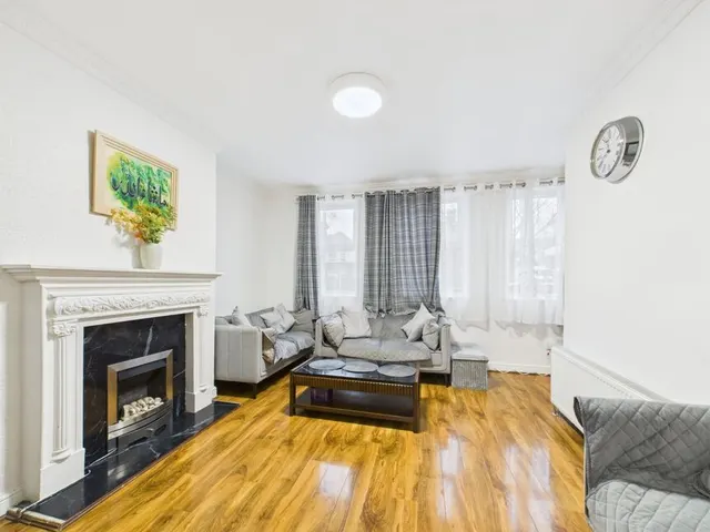 Gregg House Road, Sheffield, S5, photo 3
