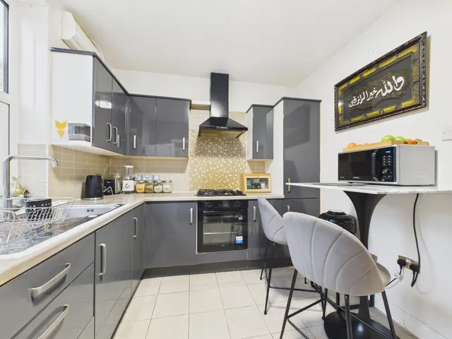 Gregg House Road, Sheffield, S5, photo 2