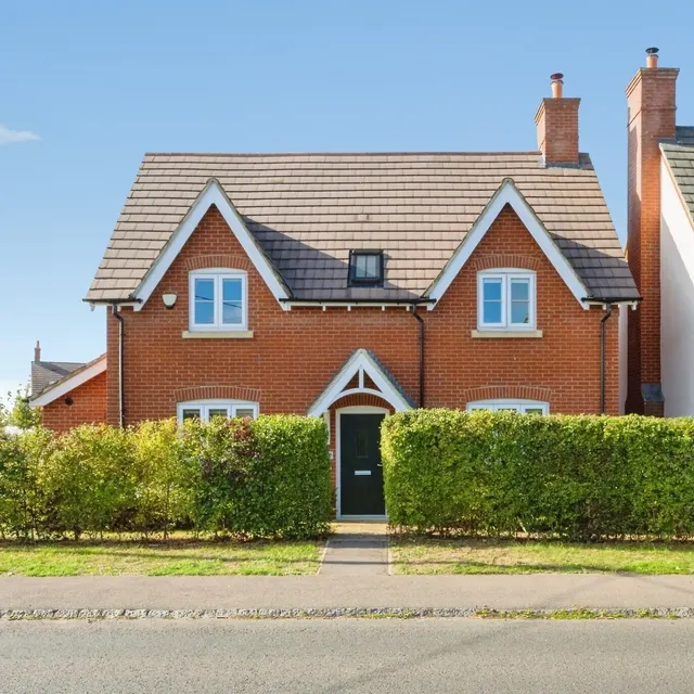 Worlds End Lane, Weston Turville, HP22, photo 1