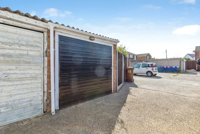 Pannell Road, Isle of Grain, ME3, photo 3