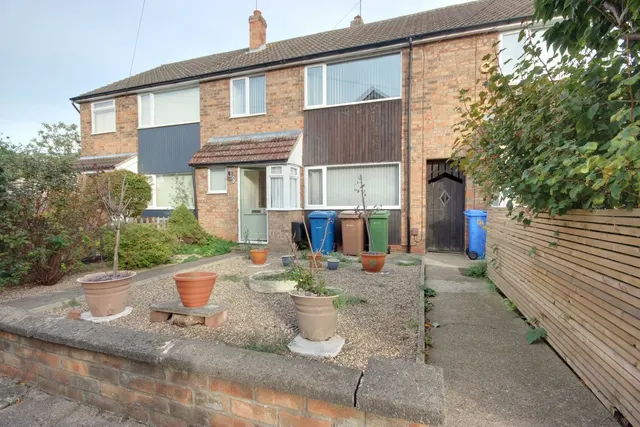Langdale Avenue, Beverley, HU17, photo 1