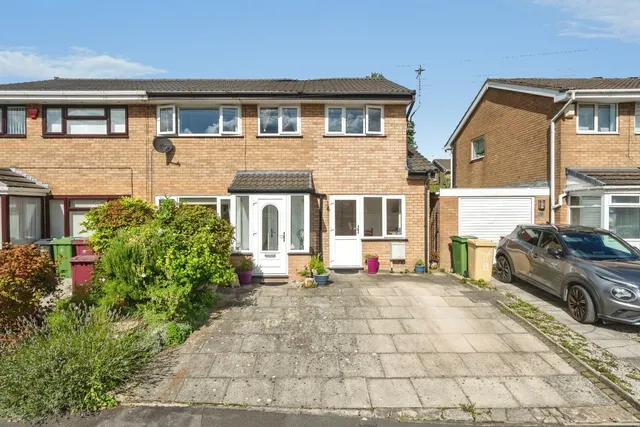 Drake Hall, Westhoughton, BL5, photo 1