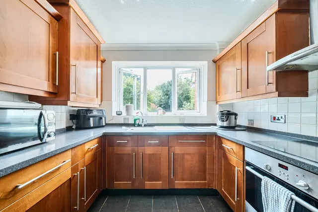 Photo 2 — College Road, Swanley, BR8