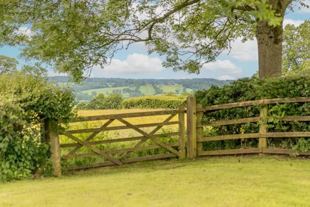 Hazelwood, Belper, DE56, photo 3