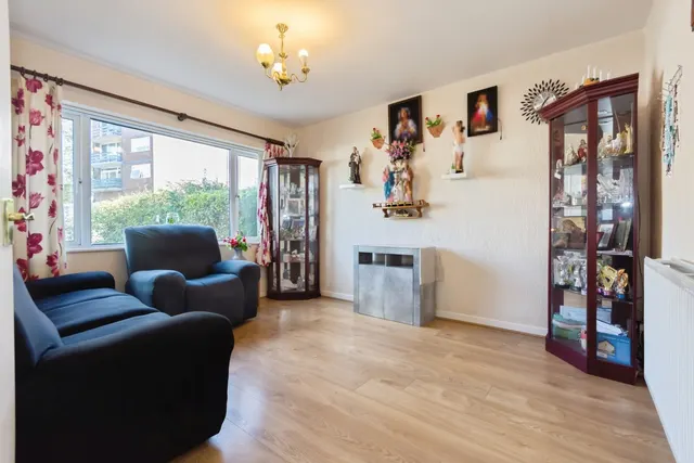 Westhouse Grove, Birmingham, B14, photo 3