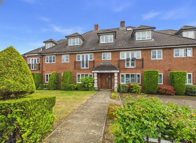 Nelson Court, Kingsend, Ruislip, Middlesex, HA4 7GF, photo 1