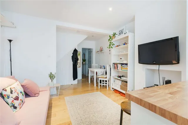 Church Road, Teddington, TW11, photo 3