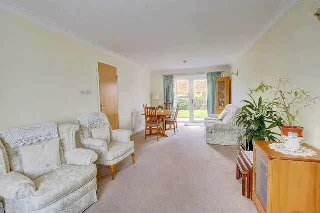 Clayfields, High Wycombe, HP10, photo 2