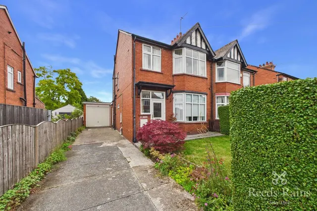 Hill Road, Castleford, West Yorkshire, WF10, photo 1