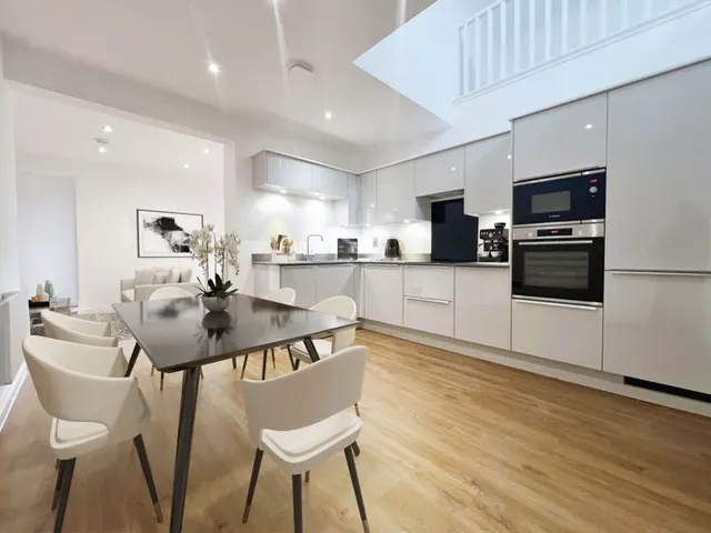 Towers Avenue, Apartment, NE2, photo 2