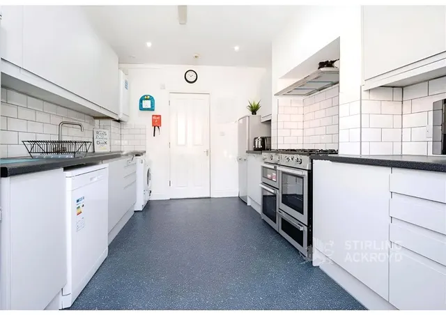 Waterloo Road, Aldershot, GU12, photo 3