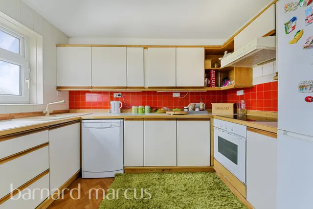 Langley Park Road, Sutton, SM2, photo 3
