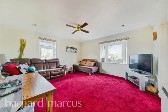 Langley Park Road, Sutton, SM2, photo 2