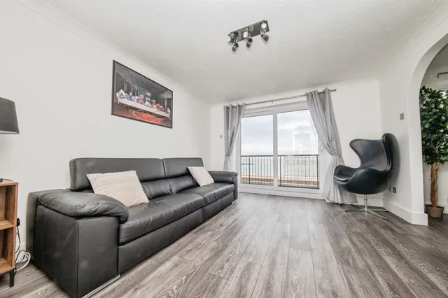 Selsey Avenue, Clacton-On-Sea, CO15, photo 3