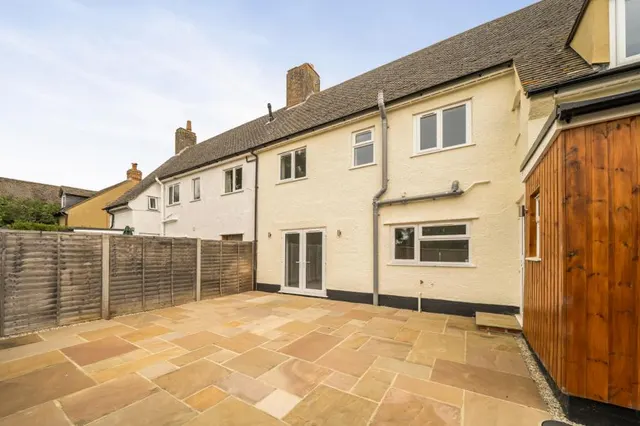 Common Road, North Leigh, OX29, photo 3