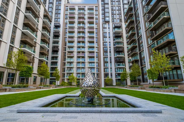 Belvedere Row, W12, photo 1
