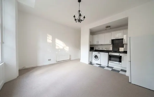 Inverness Terrace, London, W2, photo 3