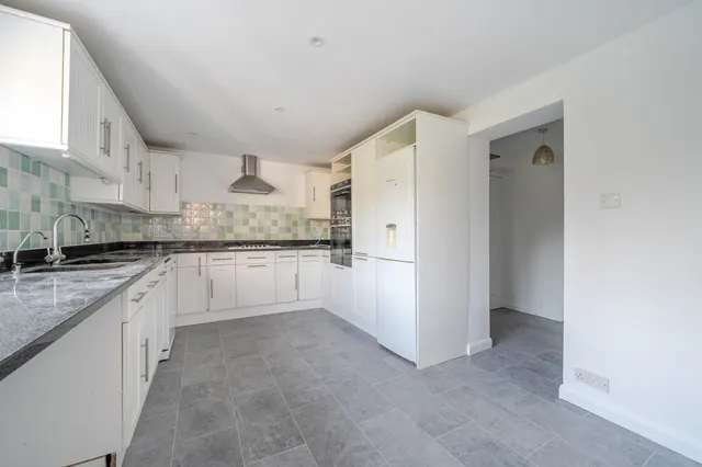Somerford Close, Maidenhead, SL6, photo 3