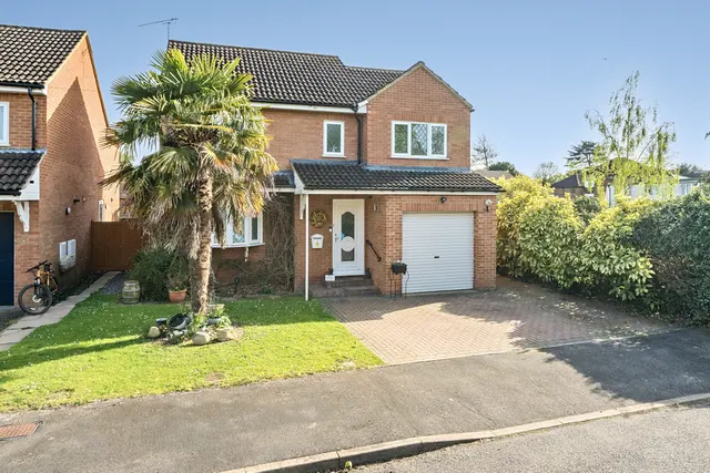Somerford Close, Maidenhead, SL6, photo 1