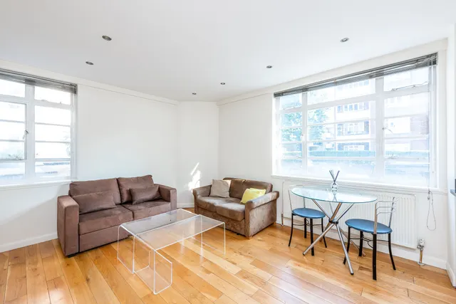 22 Nell Gwynn House, Sloane Avenue, London, photo 1