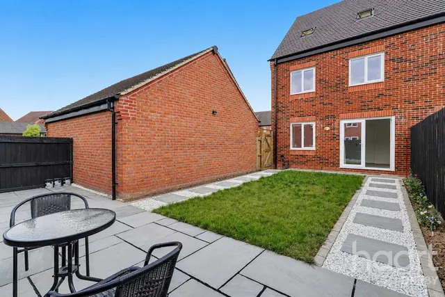 Bowes Road, Boulton Moor, DE24, photo 2