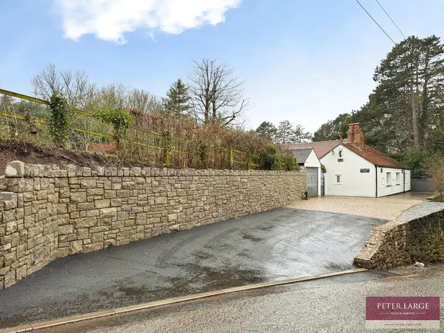 Photo 3 — Allt Y Graig, Dyserth, Dyserth, Denbighshire, LL18 6DE