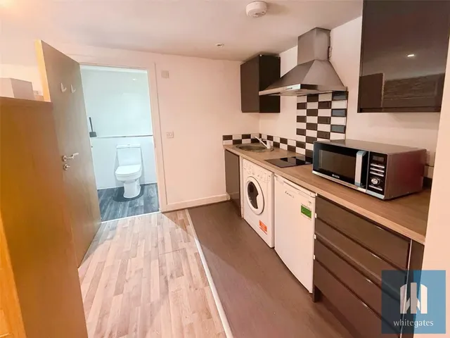Kirkgate, Huddersfield, HD1, photo 2