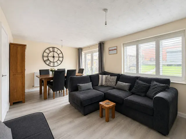 Anson Close, Great Wyrley, WS6, photo 3