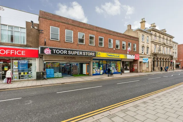 High Street, Grantham, photo 1