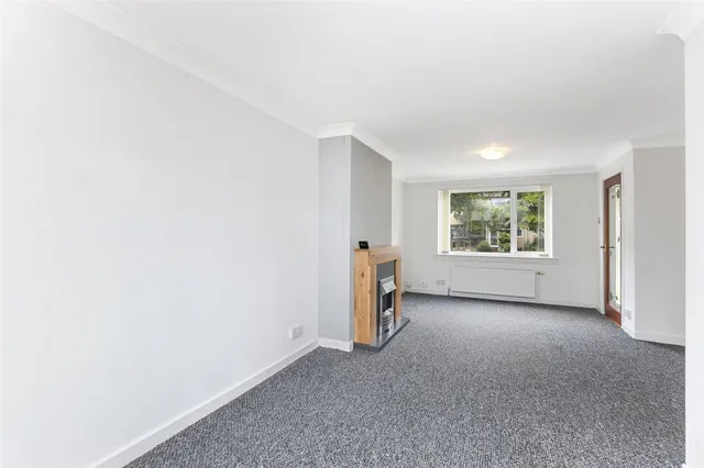 Tasman Drive, Westwood, G75, photo 3