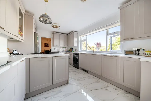 Photo 2 — Slades Drive, Chislehurst, BR7