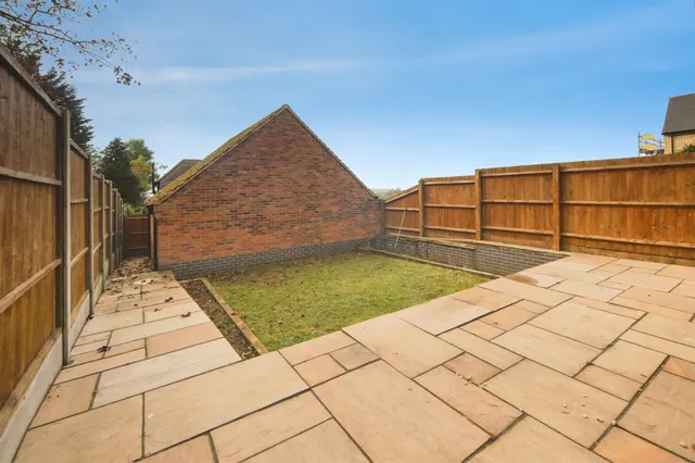 Atheron Grove, Arley, CV7, photo 2