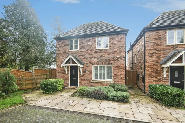 Atheron Grove, Arley, CV7, photo 1