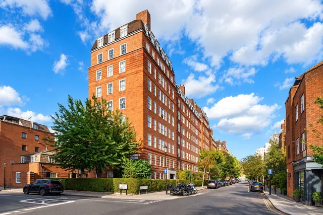 Whiteheads Grove, London, SW3, photo 1