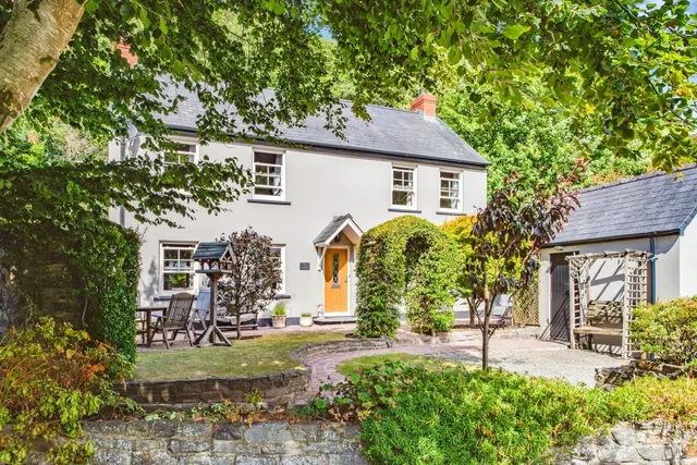 Glyn-y-Mel Road, Lower Town, SA65, photo 1