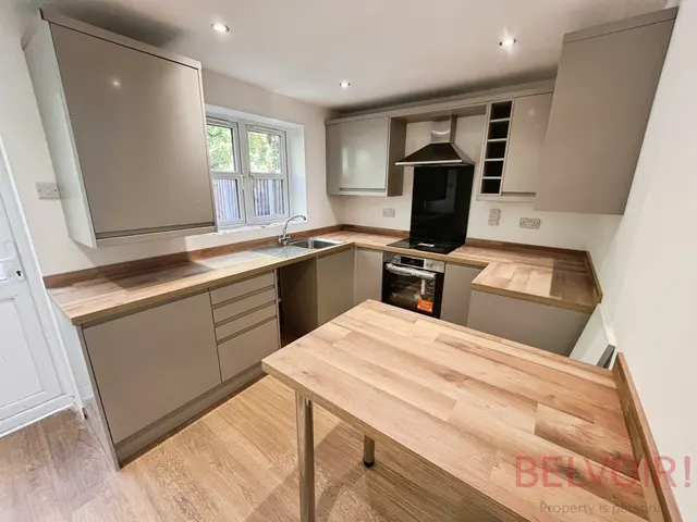 Ellwood Crescent, Wollaton, NG8, photo 1