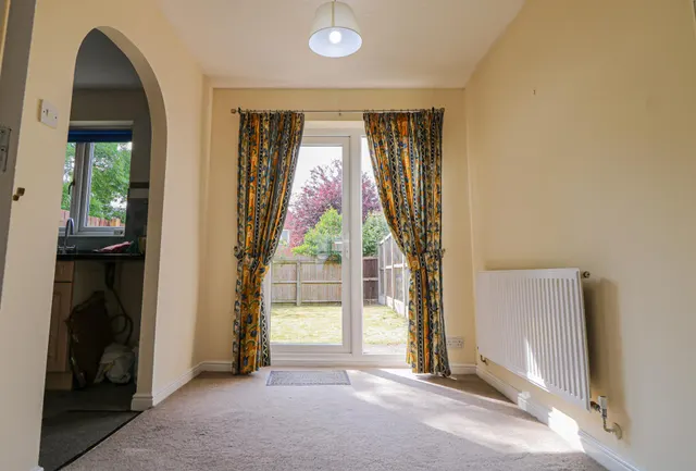 Coleridge Close, Sandbach, CW11, photo 3