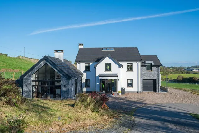 Hillsborough Road, comber, BT23, photo 1