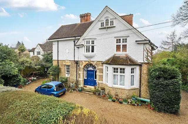 Lower Edgeborough Road, Guildford, GU1, photo 1