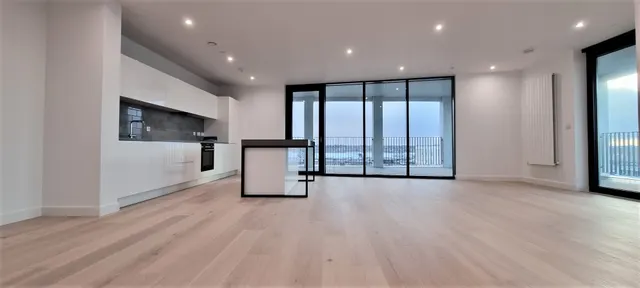 Schooner Road, Royal Wharf London, E16, photo 1