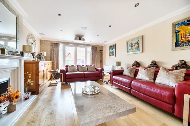 Uplands Park Road, Enfield, EN2, photo 3
