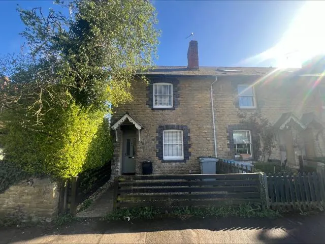 Woodstock Road, Witney, OX28, photo 1