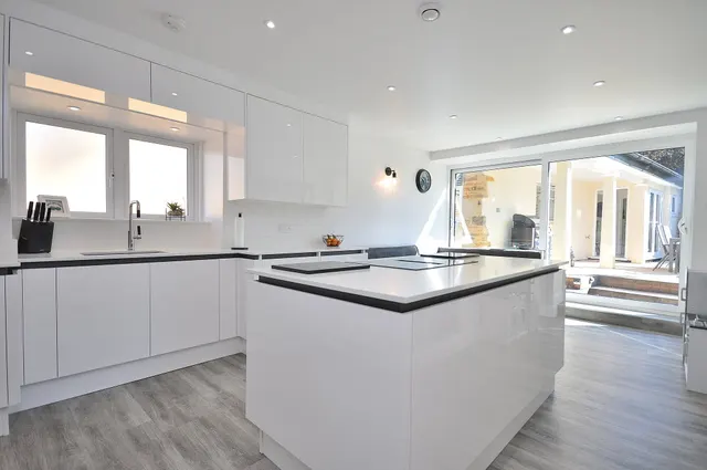 Photo 2 — Manor Farm Road, Great Billing, Northampton, NN3 9EB