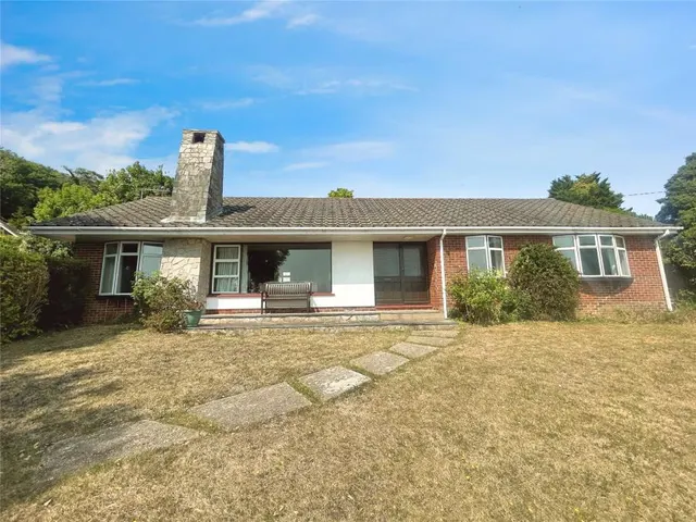 Undercliff Drive, St. Lawrence, PO38, photo 2