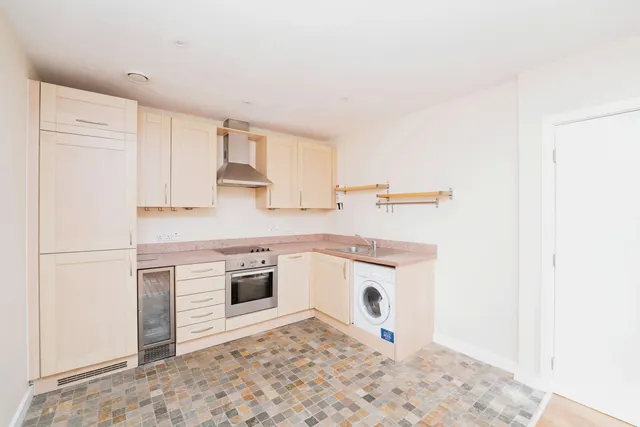 Drayton Green Road, Fees Apply, W13, photo 2