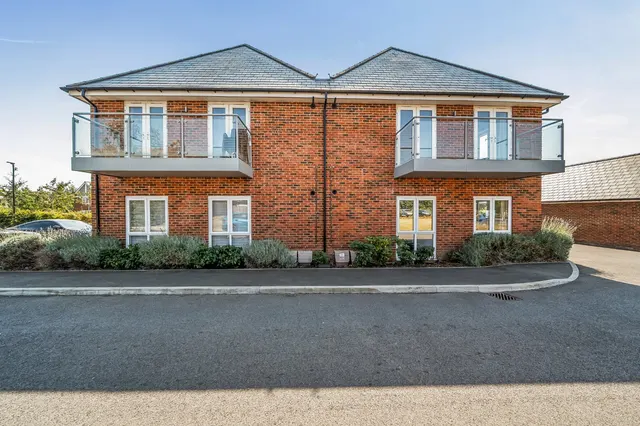 Steel Close, Herne Bay, CT6, photo 1