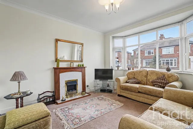 Hill Top Crescent, Doncaster, DN2, photo 2