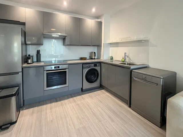 London, SW5, photo 2
