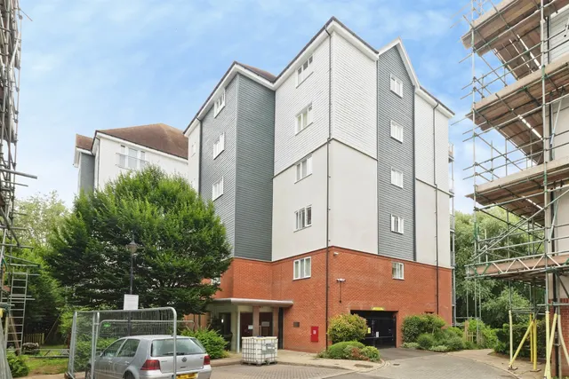 Westwood Drive, Canterbury, photo 1