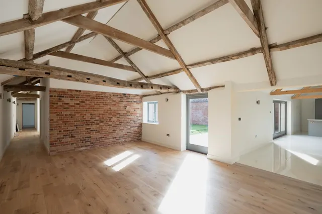 Highbury Farm Barns, Banningham, NR11, photo 2